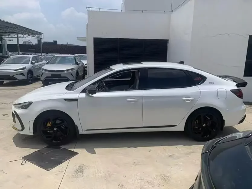 MG 6
