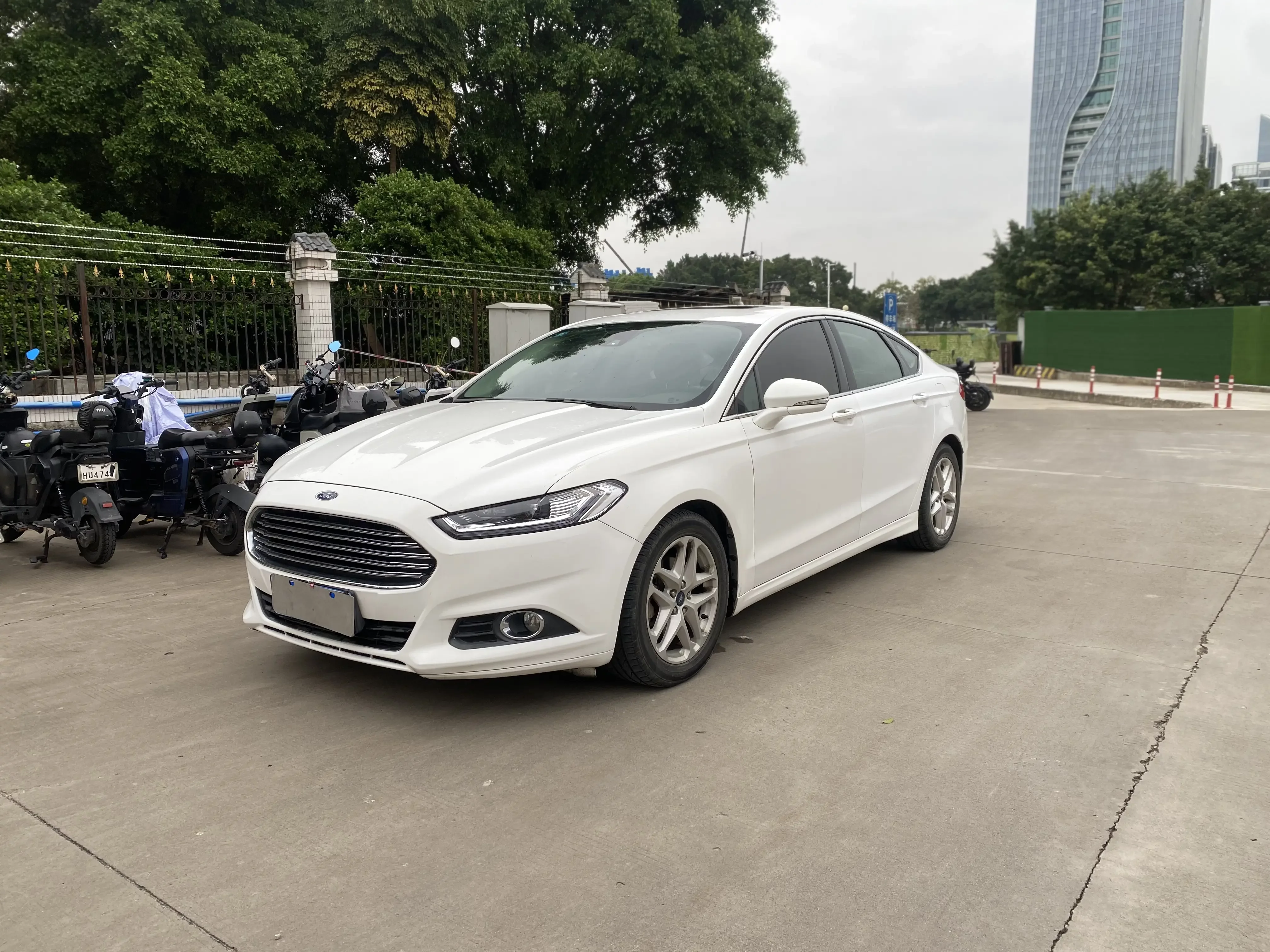 Ford Mondeo