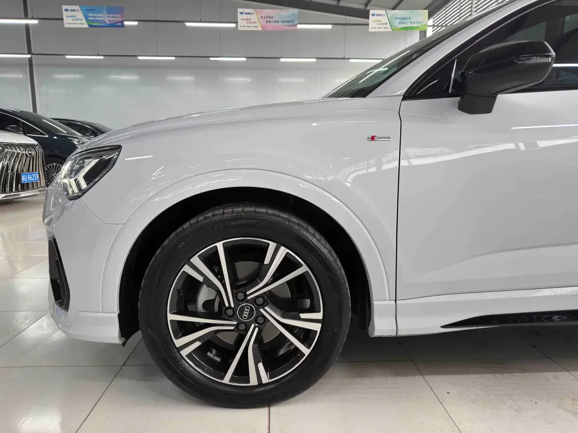 Audi Q3 Sportback