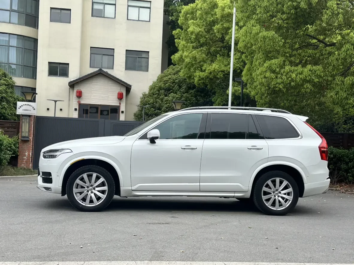 Volvo XC90  из Китая