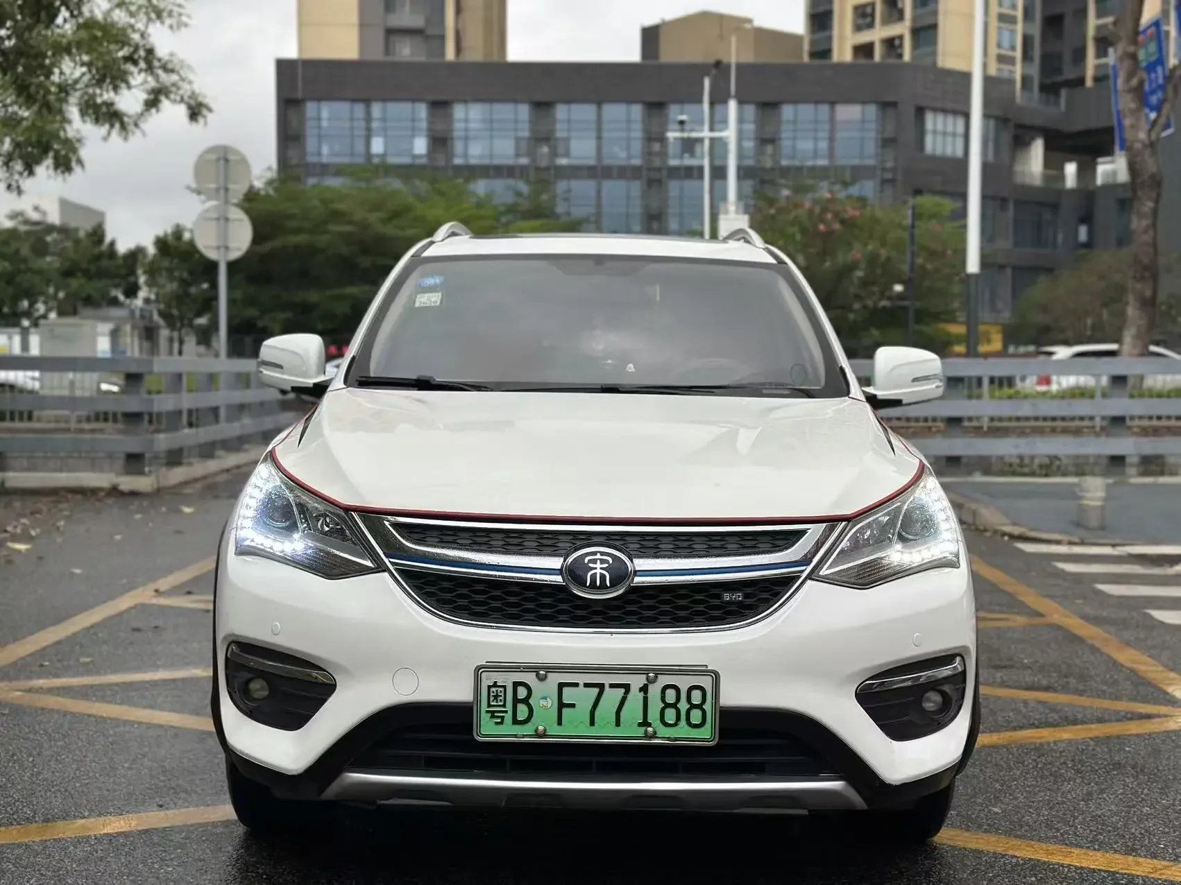 BYD Song DM