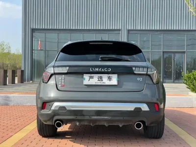 Lynk & Co 02