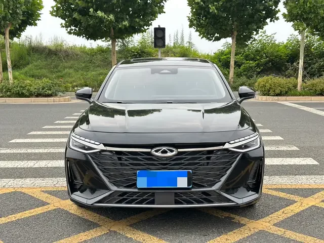 Chery Arrizo 8