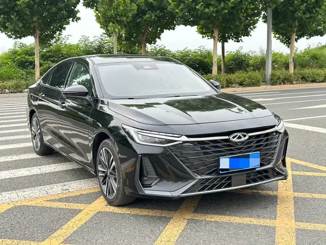 Chery Arrizo 8