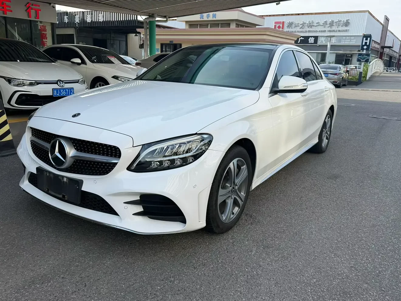 Mercedes-Benz C Class