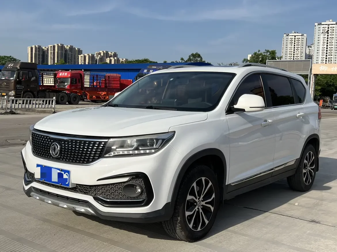 Forthing Jingyi X5  из Китая