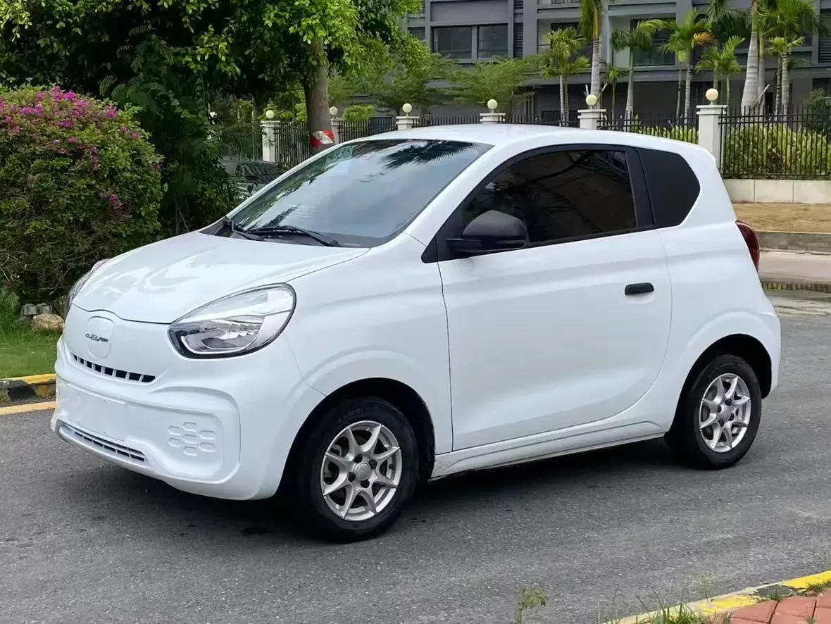 ROEWE CLEVER