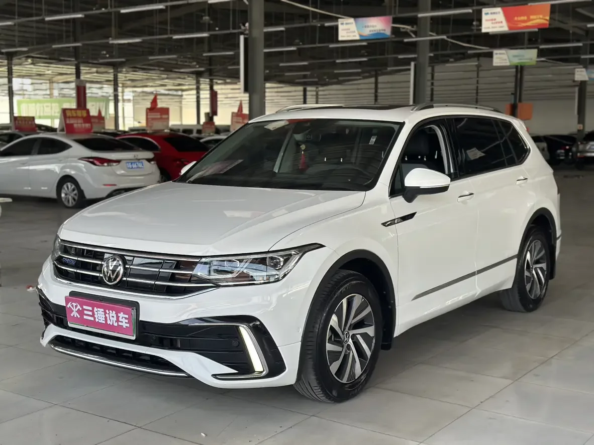 Volkswagen Tiguan L PHEV