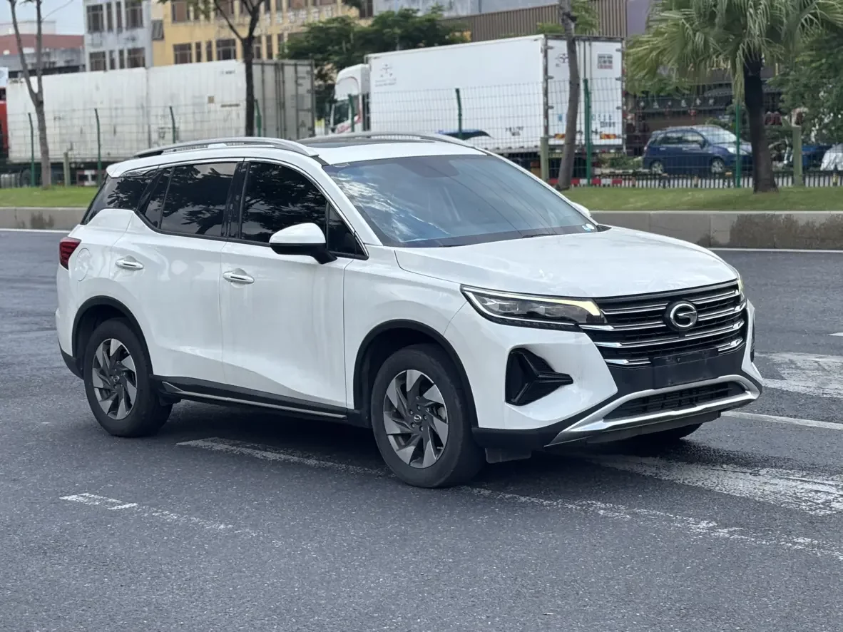 GAC Trumpchi GS4