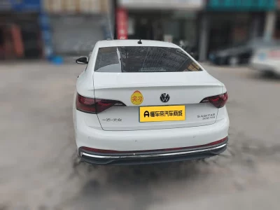 Volkswagen Sagitar