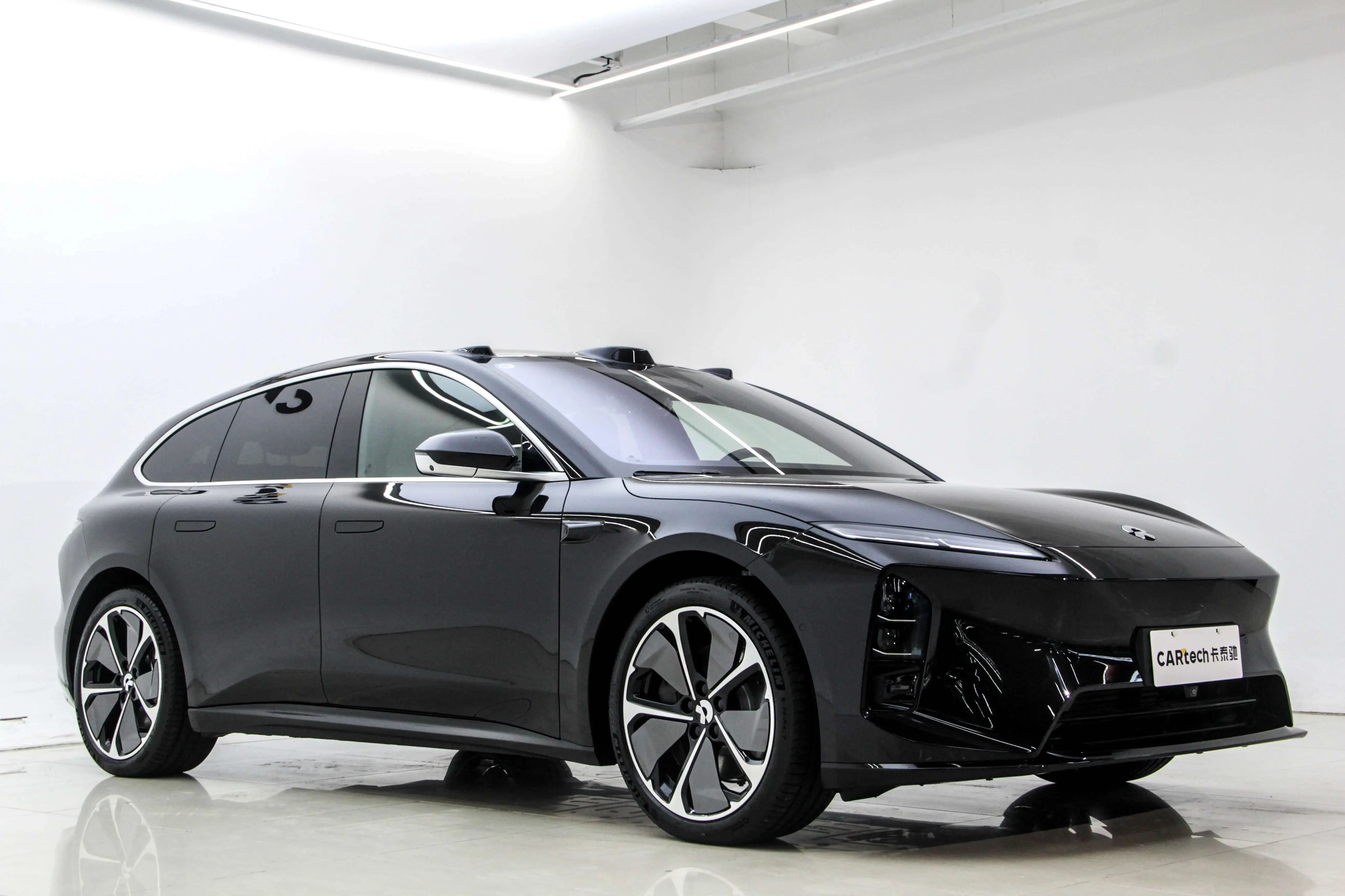 NIO ET5T