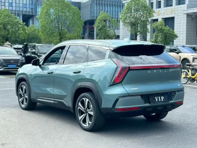 Geely Boyue L