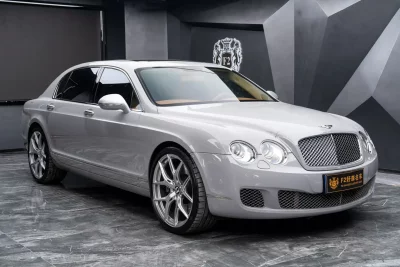 Bentley Flying Spur