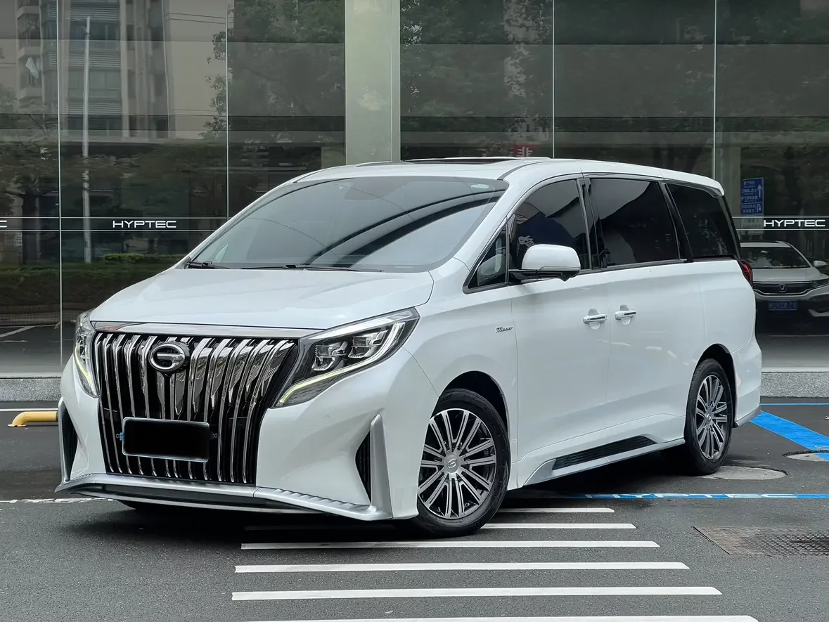 GAC Trumpchi M8