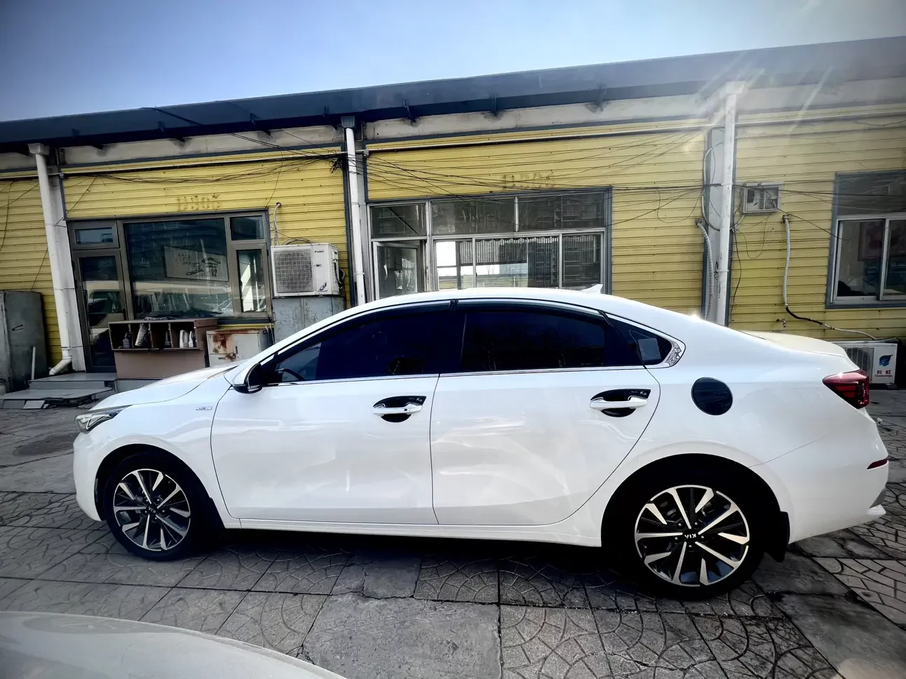 Kia K3