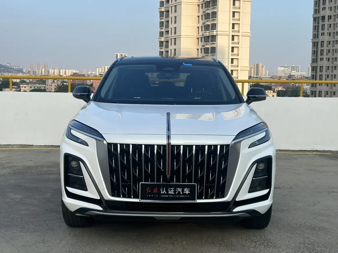 Hongqi HS3