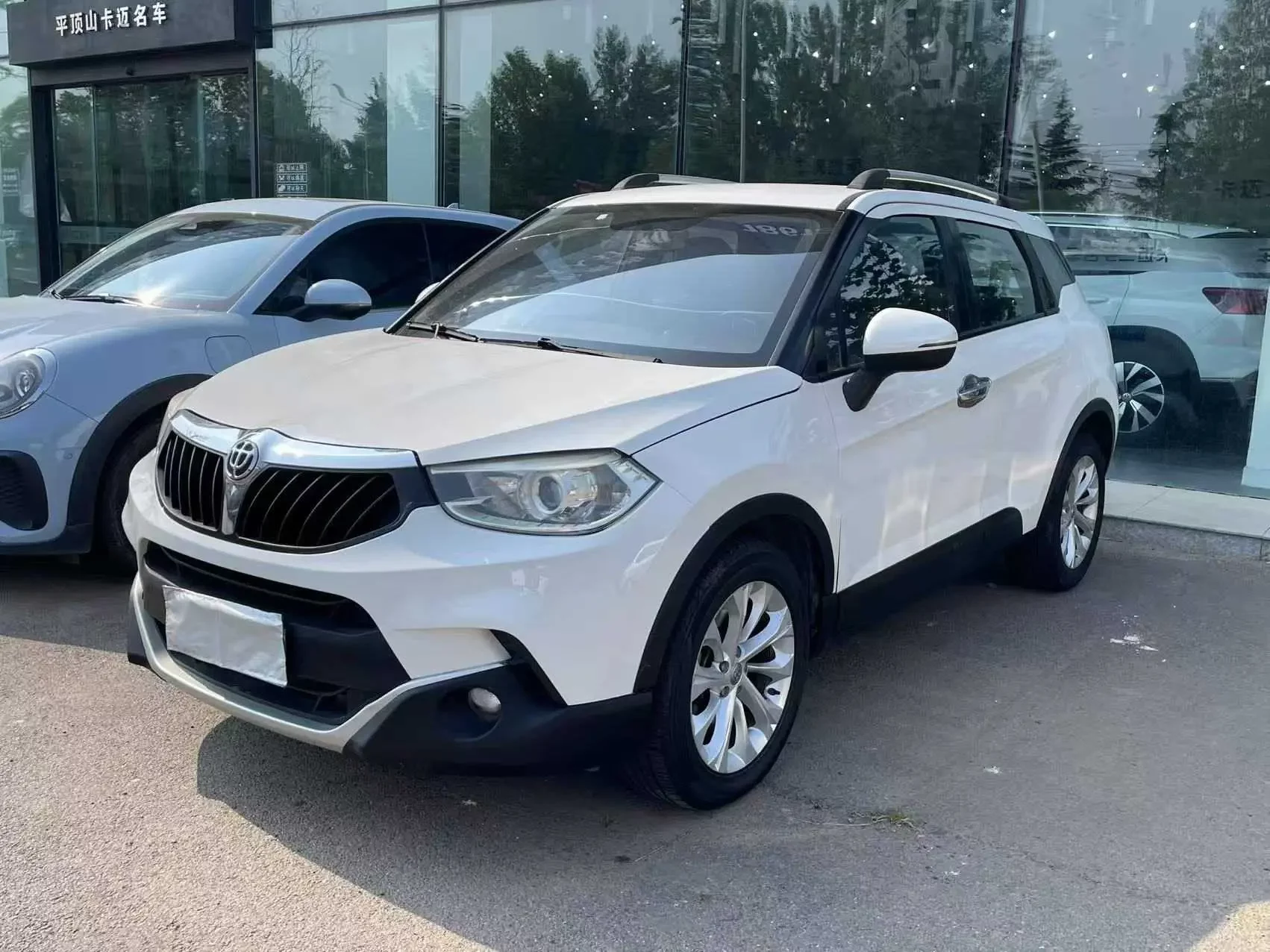 Brilliance China V3