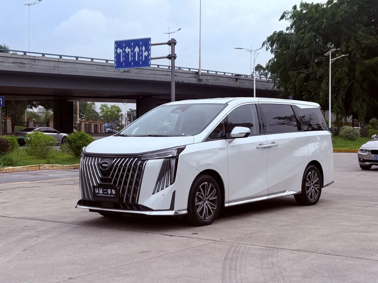 GAC Trumpchi M8