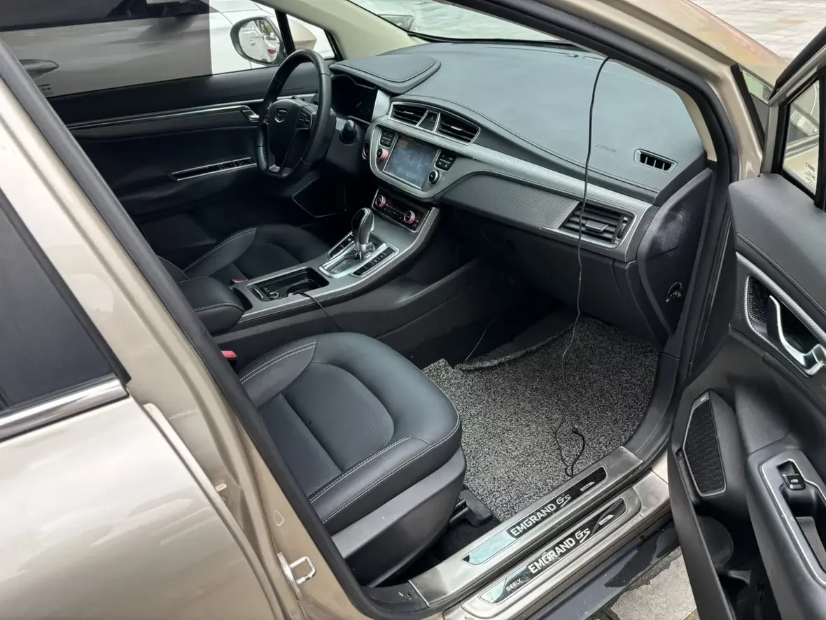 Geely Emgrand GS