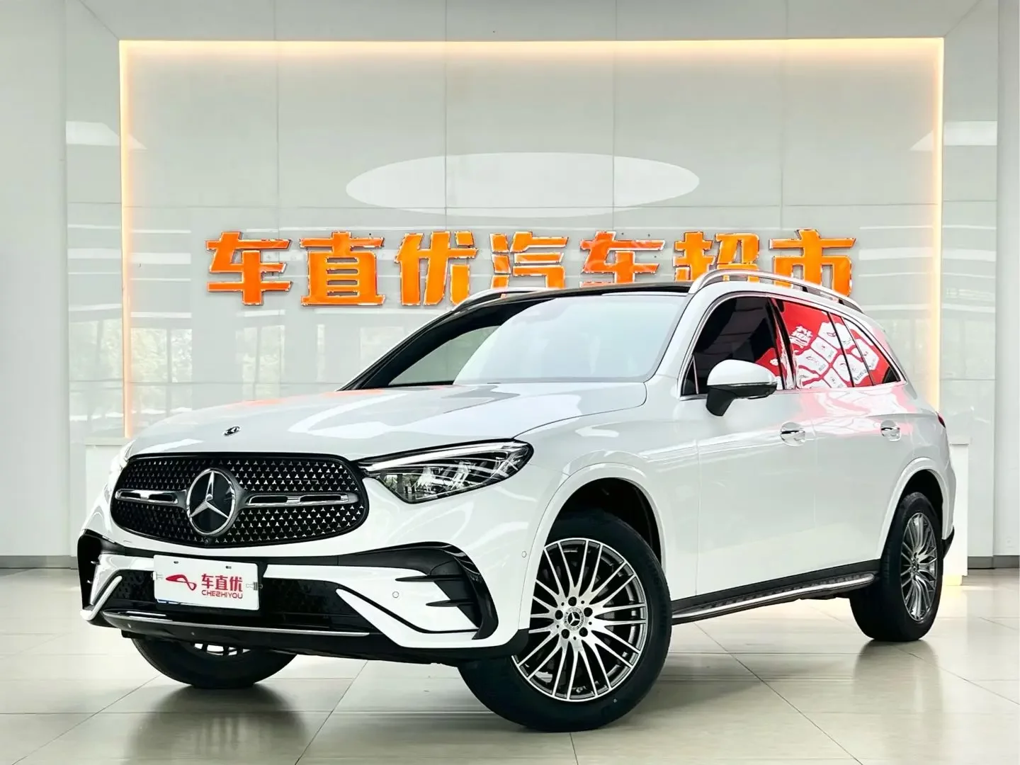 MERCEDES-BENZ GLC