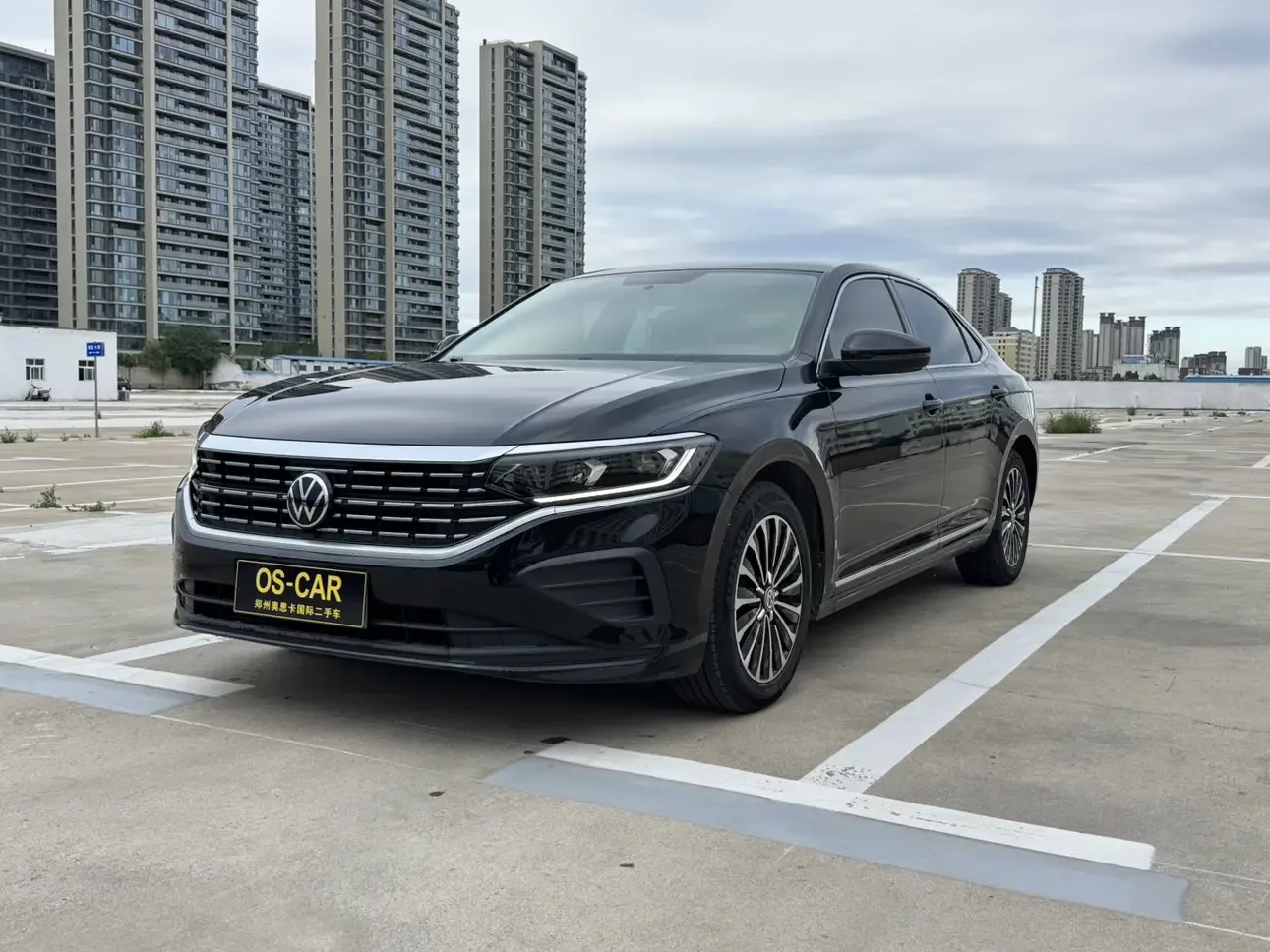 VOLKSWAGEN PASSAT