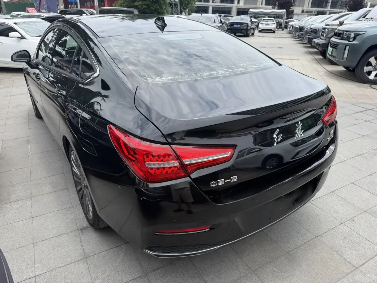 Hongqi H5 classic