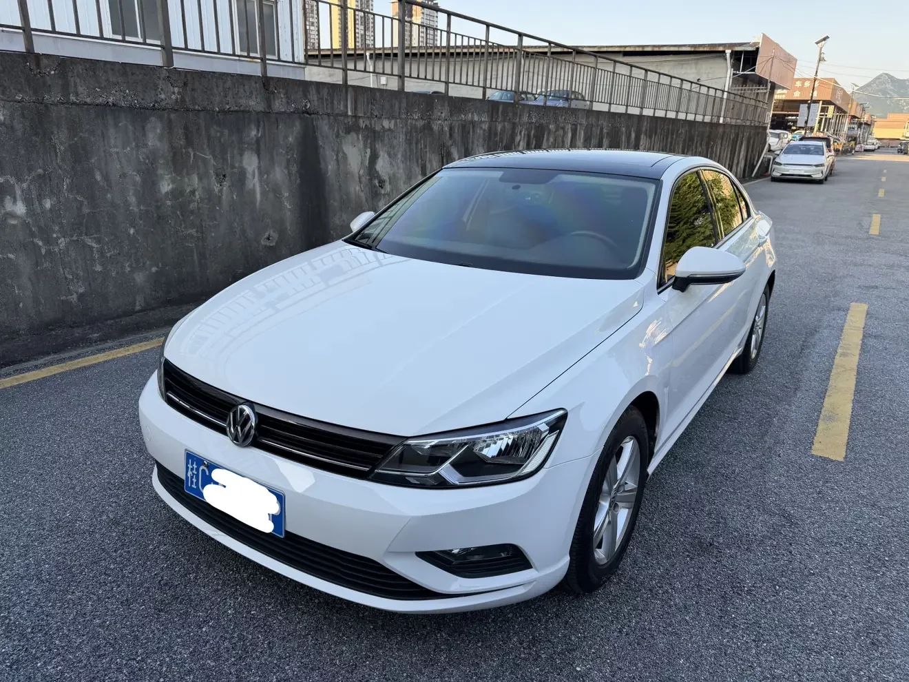 Volkswagen Lamando