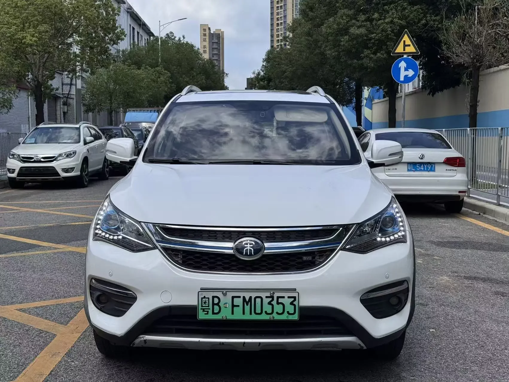 BYD Song DM