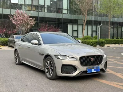 Jaguar XFL