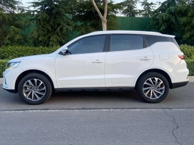 Geely Vision X6