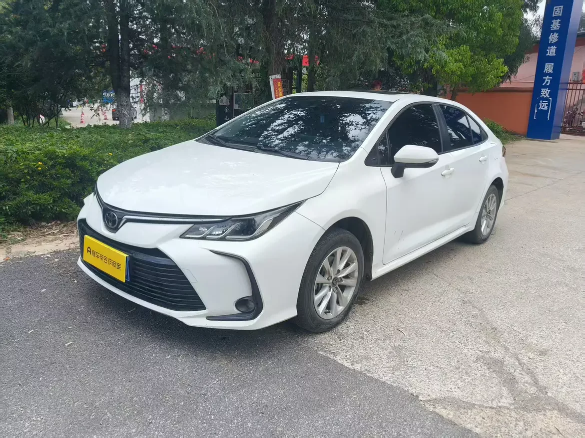 TOYOTA COROLLA