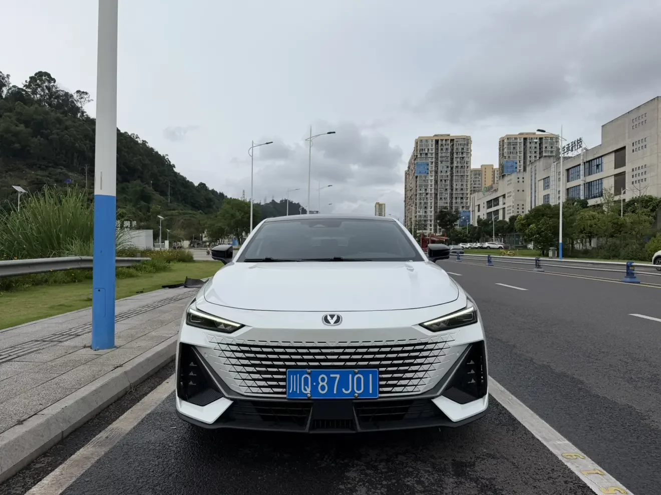 Changan UNI-V