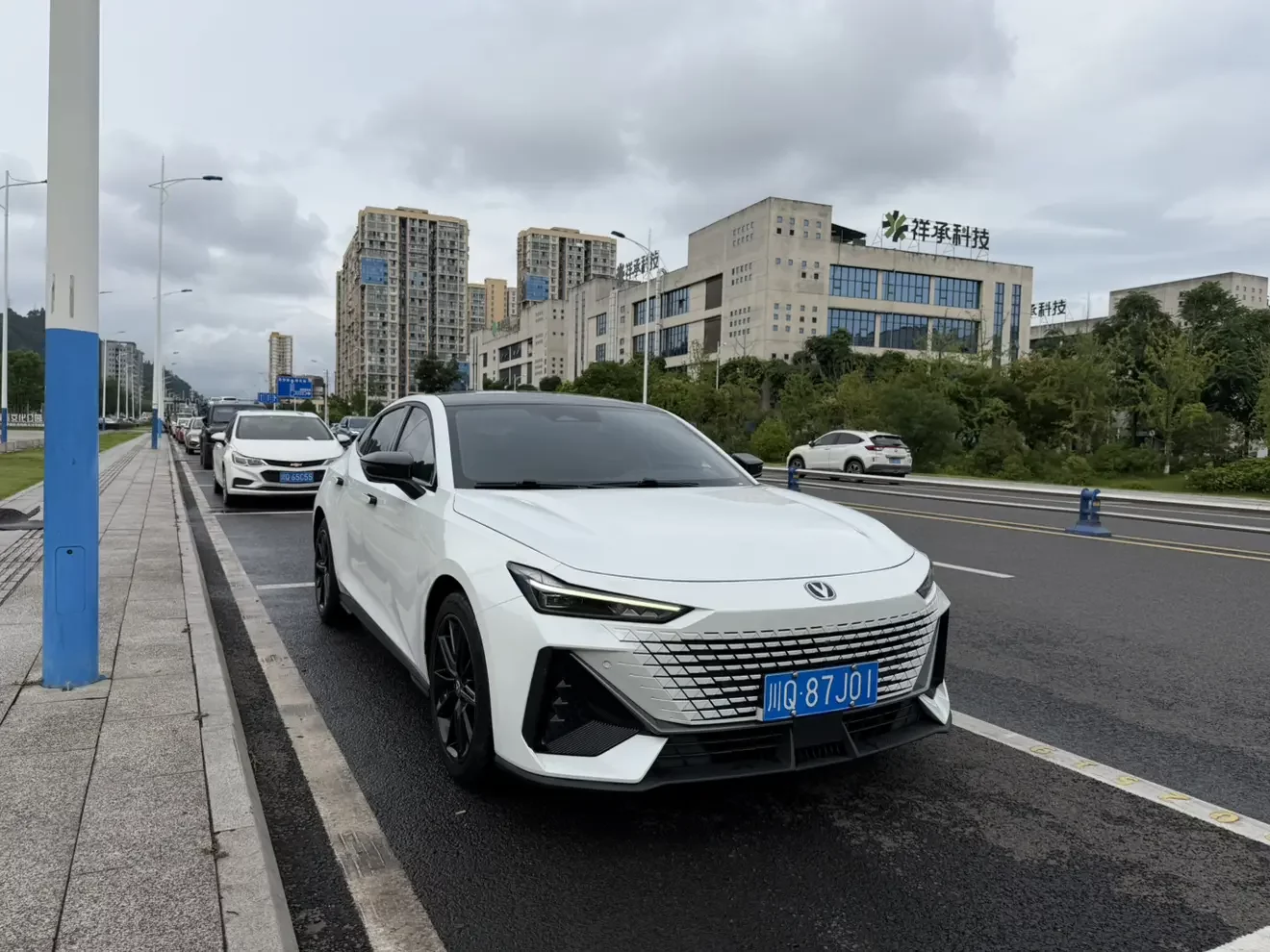 Changan UNI-V