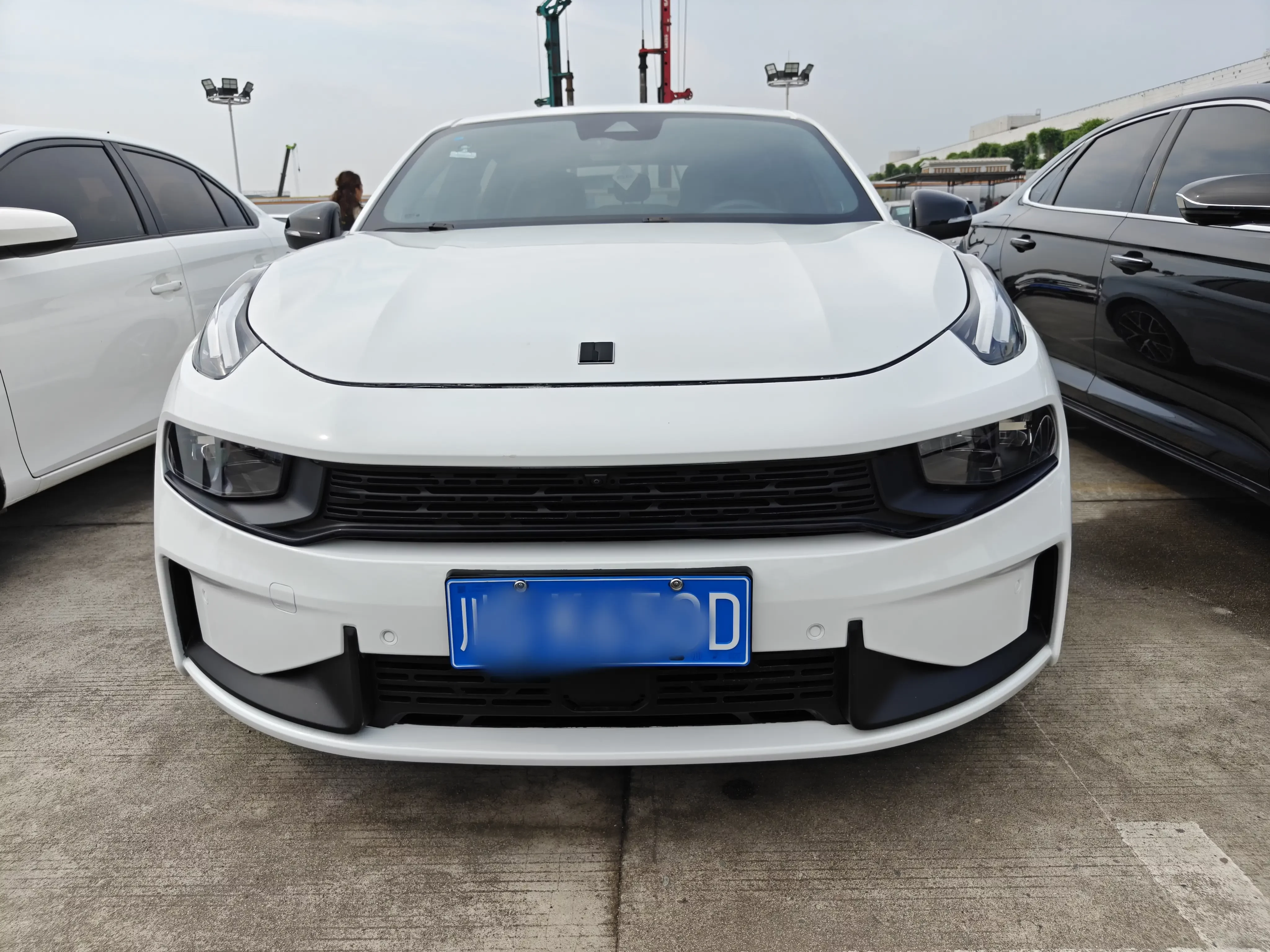 Lynk & Co 03