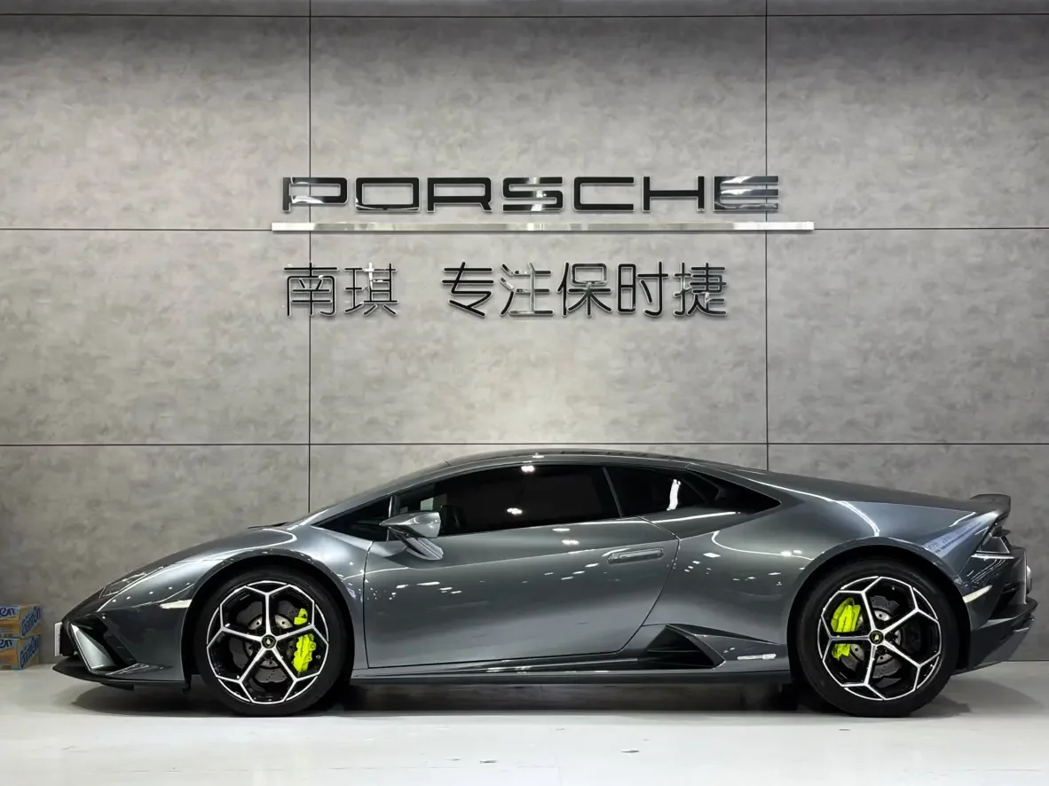 Lamborghini Huracán