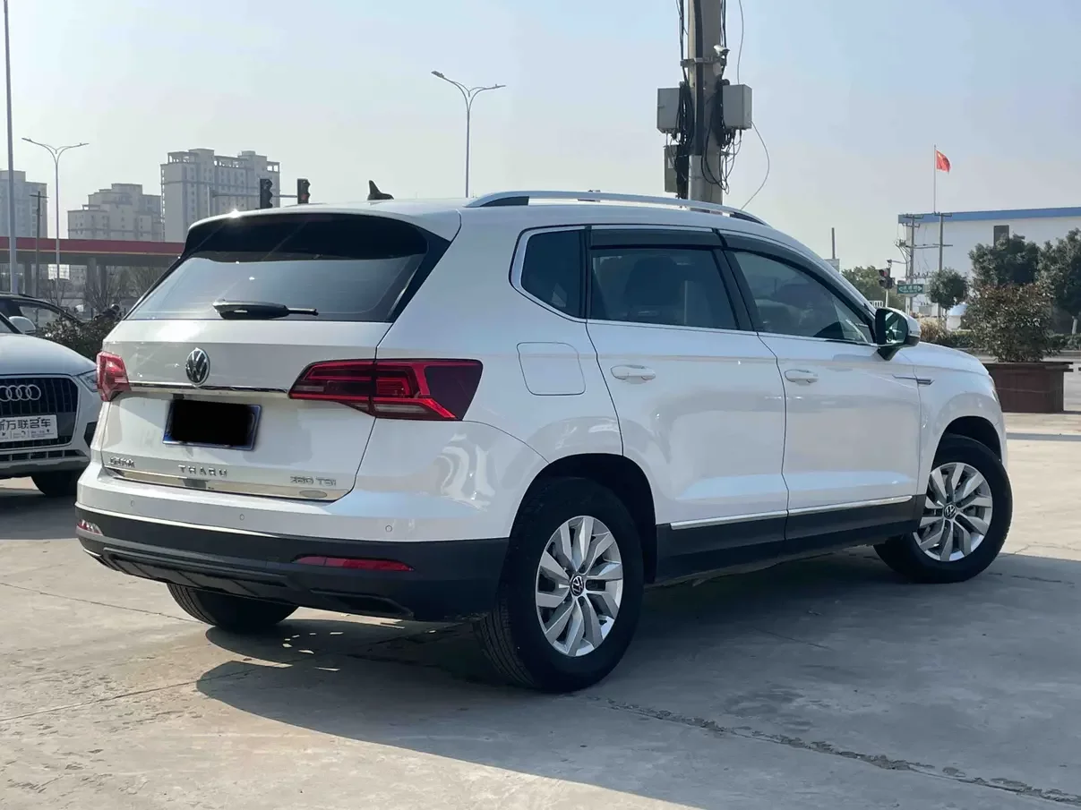 Volkswagen Tharu