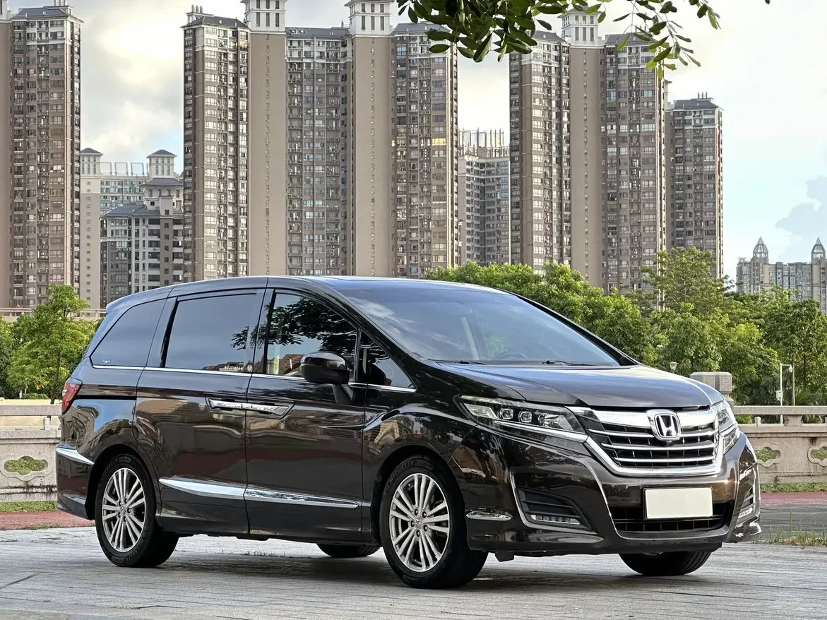Honda Elysion