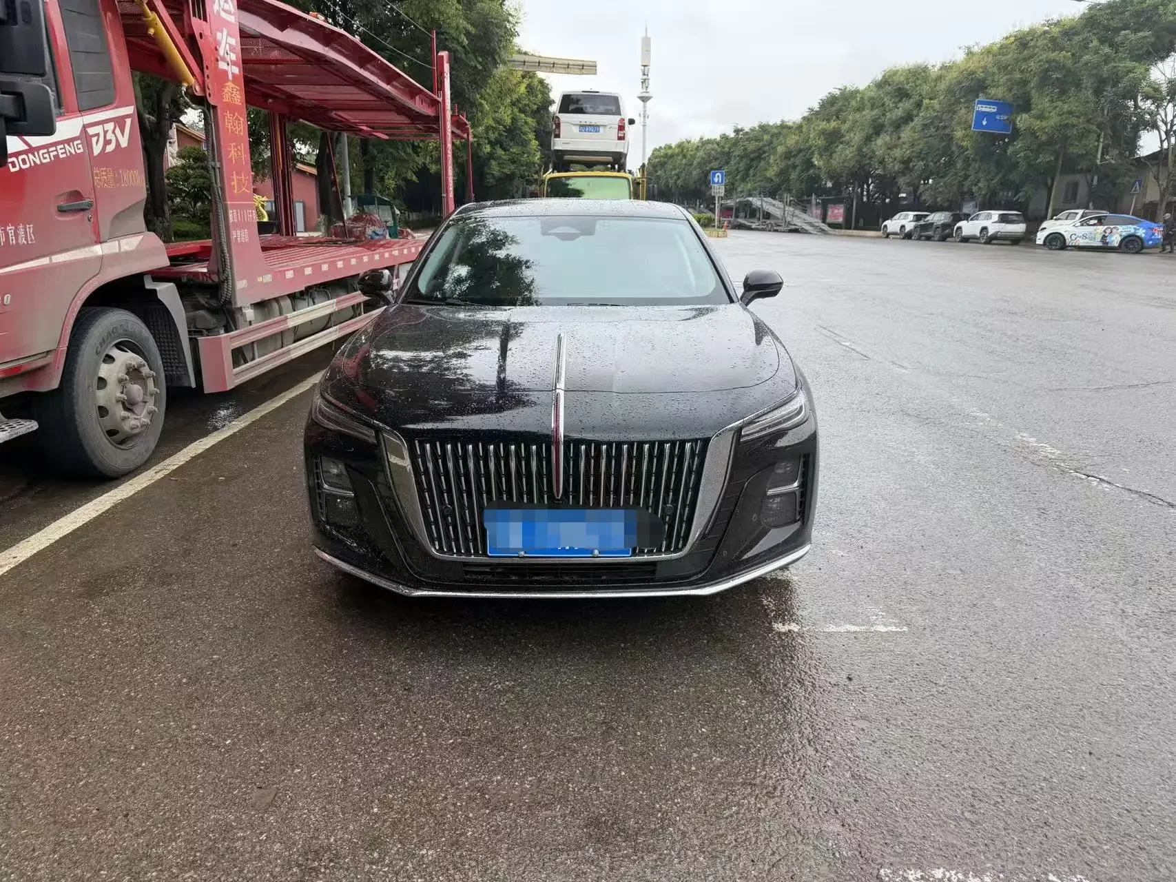 Hongqi H5