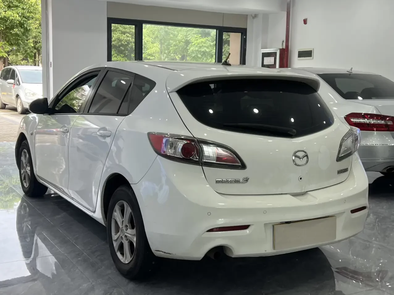 Mazda Axela