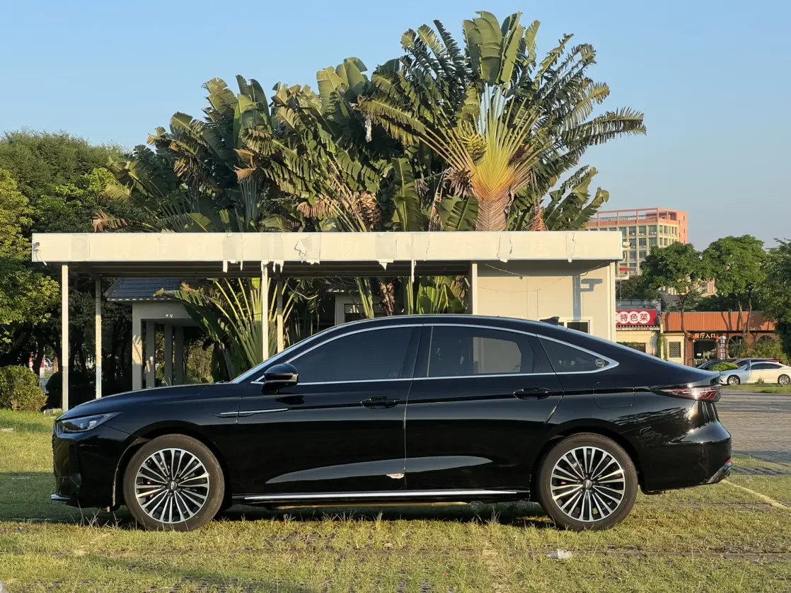 Chery Fengyun A8L