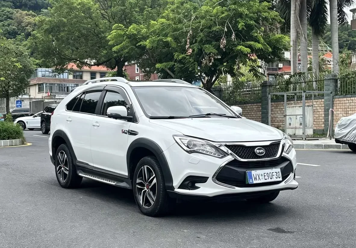 BYD Tang DM