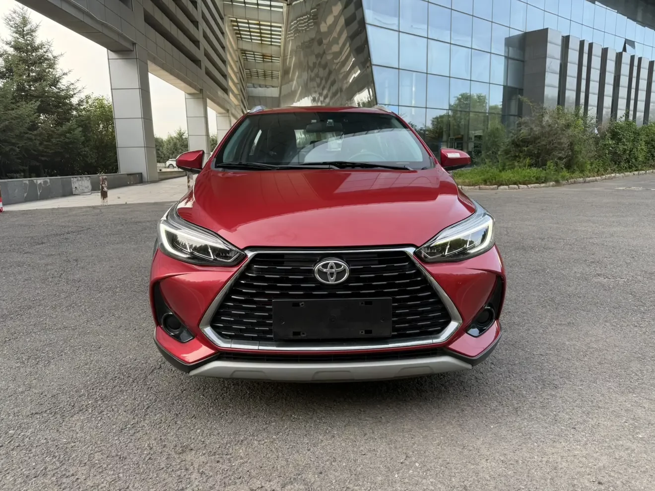 Toyota Yaris L