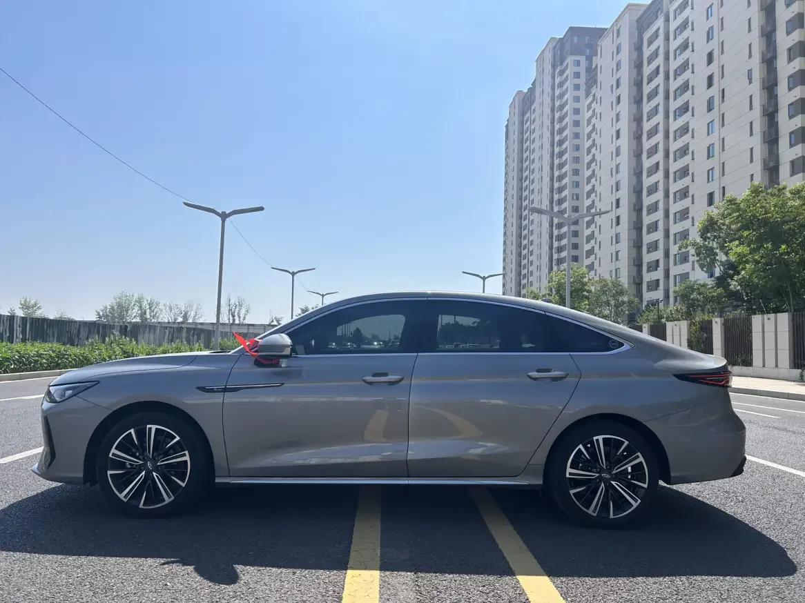 Chery Arrizo 8 PRO