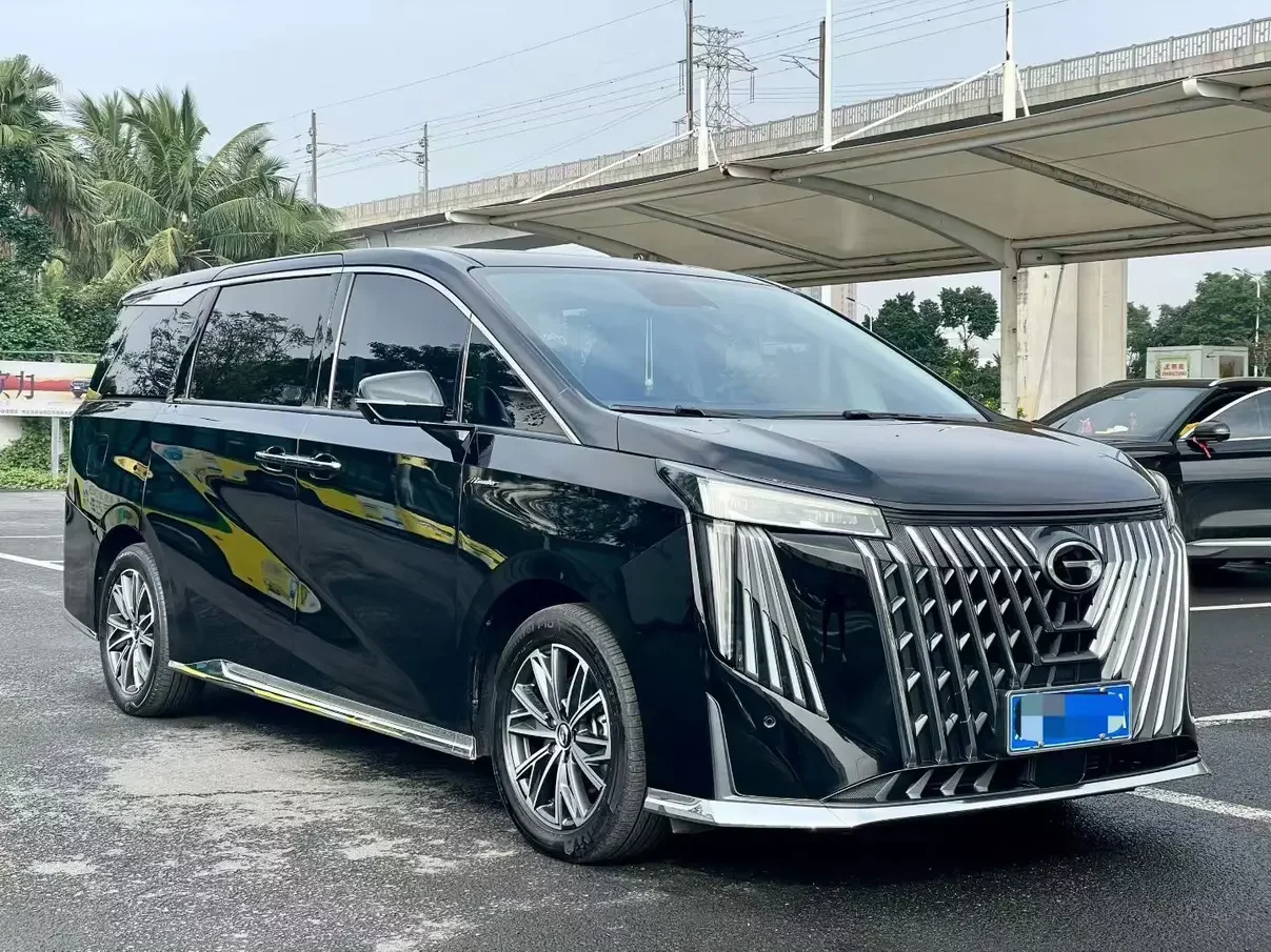 GAC Trumpchi M8