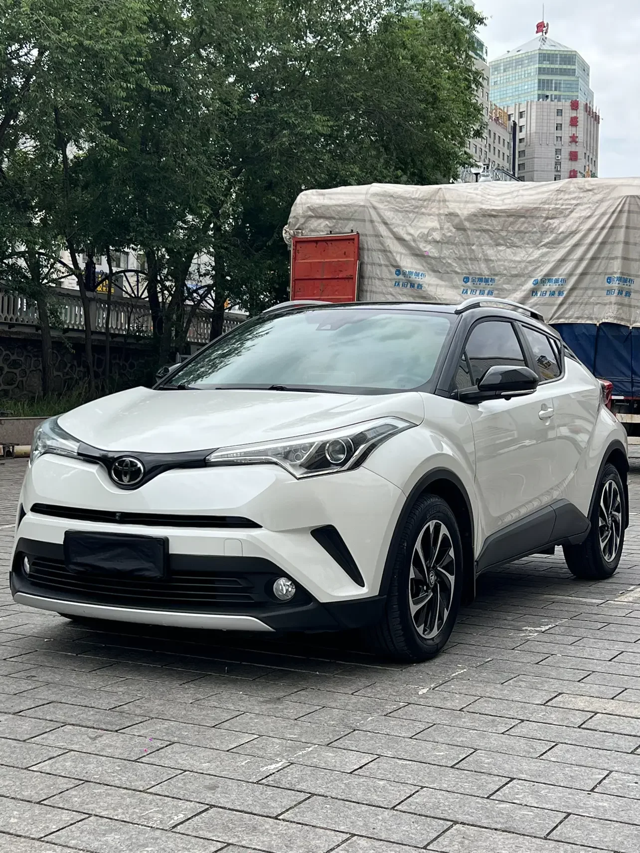 Toyota C-HR Hybrid