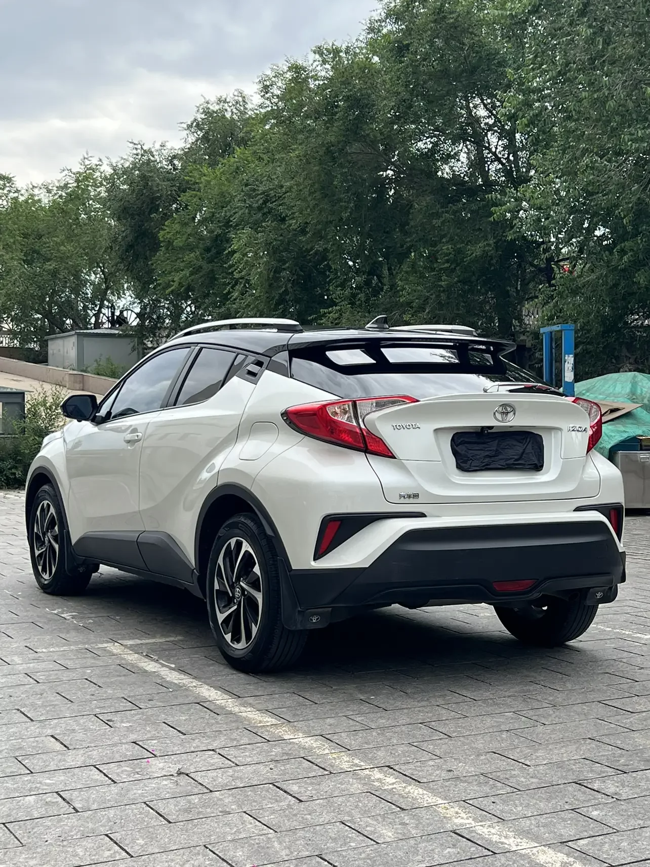 Toyota C-HR Hybrid