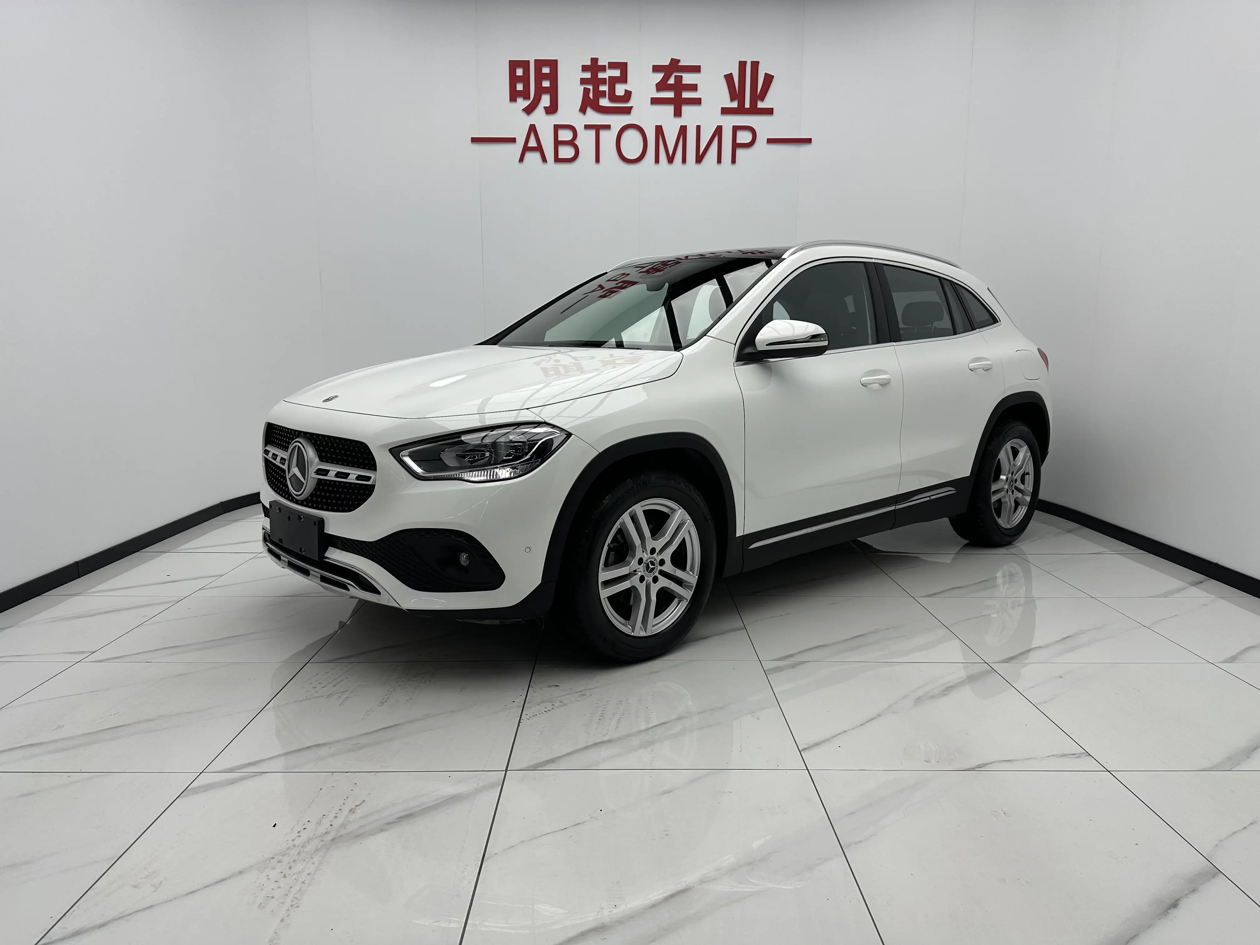 Mercedes-Benz GLA