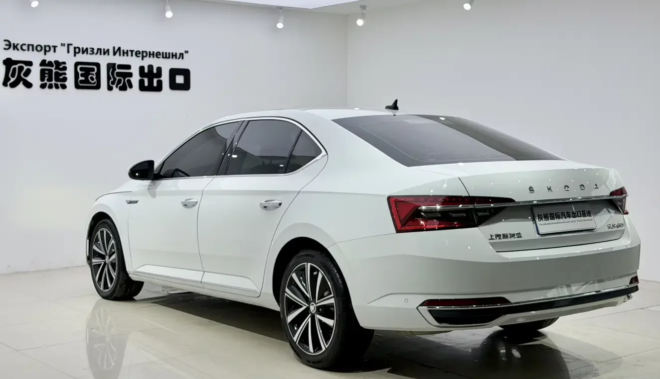 Skoda SuperB