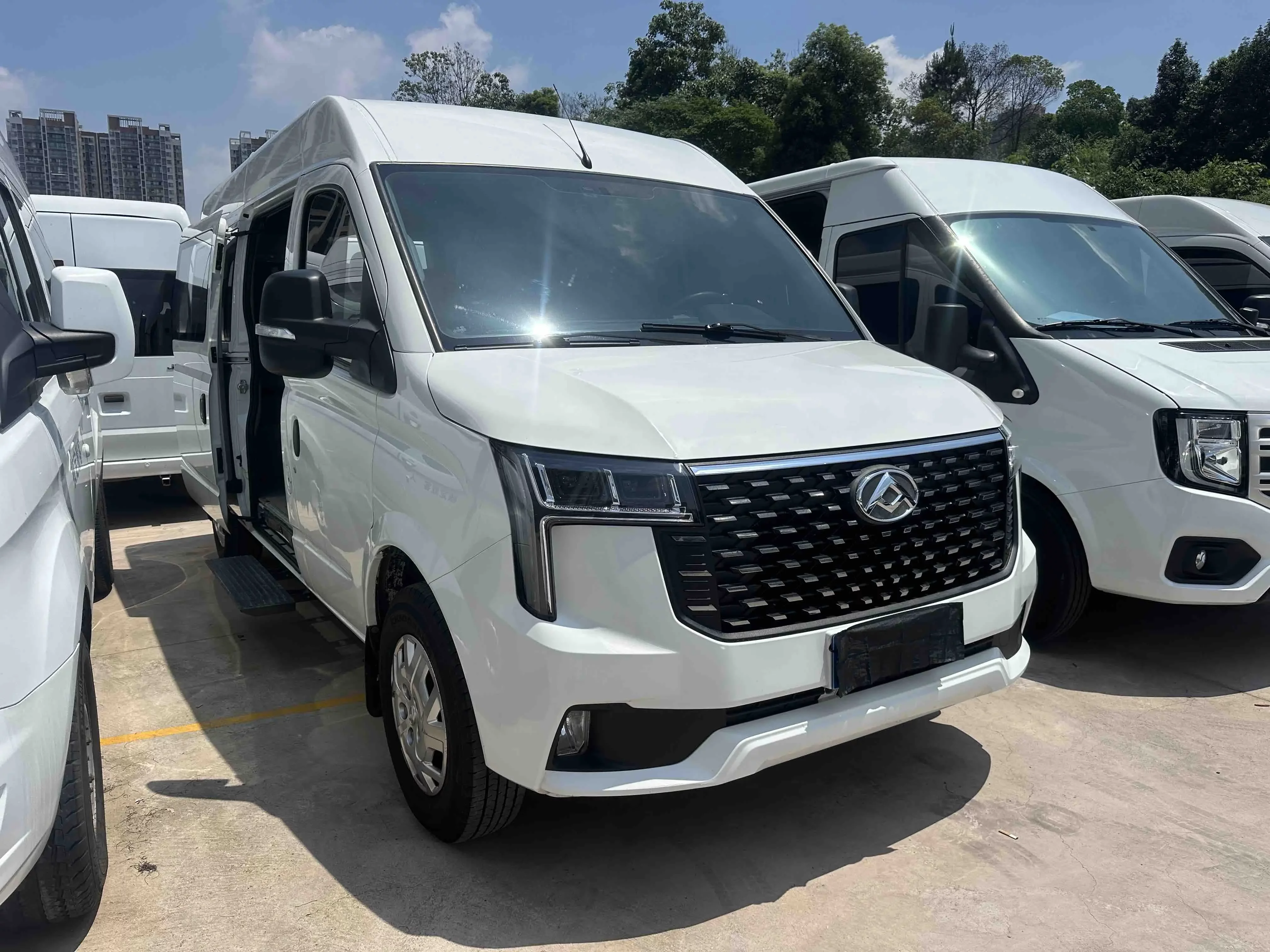 Maxus Xintu V80