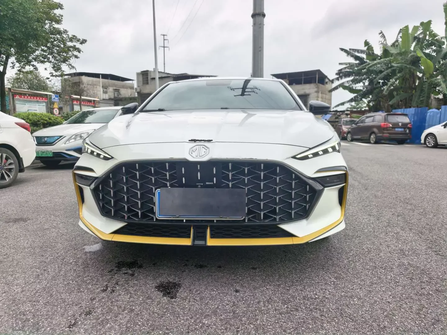 MG 6